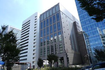 週4～5日で相談可能！
勤務時間も柔軟に調整できるので、
家庭やプライベートと両立しながら
ムリなく働けます◎