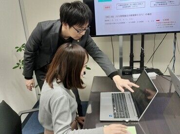 髪型自由/ネイル可！
髪を黒に戻す必要はありません◎
自分らしいスタイルで働くことができます♪