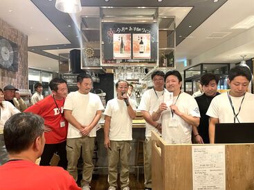 未経験OK!!
お仕事は一から丁寧に教えます★
休日にはBBQやソフトボール大会などの社内イベントも!みんなで楽しく過ごしてます♪