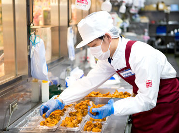 東武ストア 新柏店 未経験・学生・主ふさん大歓迎◎
難しいことはありません♪
困ったときは周りの先輩になんでも聞いてくださいね！