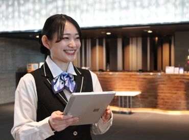 \大手企業ならではの充実した福利厚生/
社保完備、年末年始の勤務手当、賞与年2回支給など
働きやすい待遇がうれしい♪