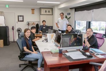 株式会社ワンサポート（勤務地：大阪府堺市美原区今井） ≪トラックドライバー募集≫
「運転が好き」
「安定した仕事でしっかり稼ぎたい」
そんな方をお待ちしています！