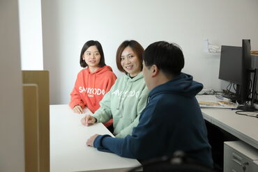 DXで業務効率化!
新しい時代の働き方を一緒に★