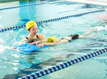 20代の学生さん・フリーターさんが多数活躍中♪
契約社員・正社員へのステップアップも可能なので、
長く安定して働けます◎