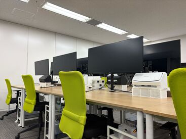 残業もほぼなし!
研修も充実しており、
実際のお仕事に合わせて学んでいきます★