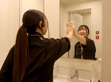 快活CLUB　栗東店 「人と話すのは得意ではない…」
そんな方に特におすすめなのがこの仕事◎
接客要素少なめ＆夜の時間で人の出入りも少ない！