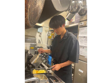 初バイト・未経験さん大歓迎!優しい先輩がマンツーマンでしっかりサポートします♪