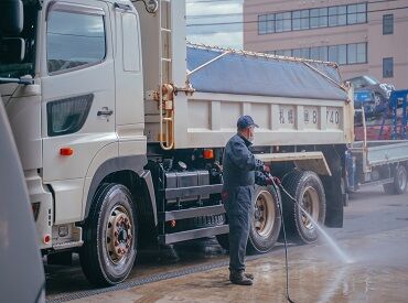三愛自動車工業株式会社 お客様の大切なお車を運ぶため、
貢献度が高くやりがいを感じながら働けます◎
お客様から感謝の言葉をいただく機会も多数☆