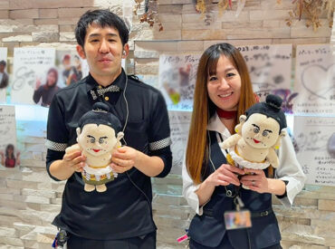 パーラーダジュール スタッフみんな仲良し♪
年齢も性別も気にせず、のびのび働ける明るい雰囲気なので初めてでも安心です★