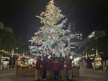 働く期間はイベント開催中の約6週間♪

一生の思い出になること間違いなし!
ワイワイ楽しく稼ごう(^^)/