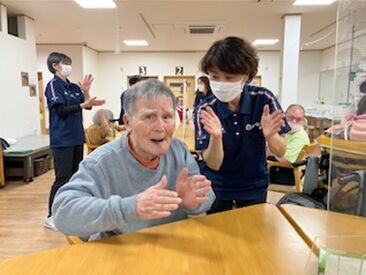\未経験&無資格OK♪/
利用者様が楽しく過ごせるよう
生活サポートをお願いします☆