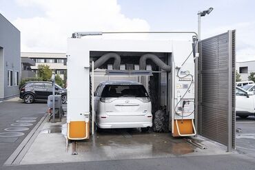 自慢はスタッフの仲の良さ♪
気の良い店長や素敵な先輩がアナタをお待ちしてます◎
一緒に楽しく働きましょう!