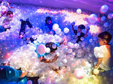 ≪こども好きの方にピッタリ!≫
『こんなに楽しいバイト、他にない!』
スタッフの嬉しい声も◎こどもと一緒にワクワクしちゃお♪