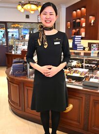 オシャレなワンピース/スーツの制服貸与いたします★原色カラーでなければ髪色相談OK♪