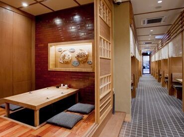 【毎週シフト変更OK】
週1/3h~超柔軟シフト♪
予定優先で働いてみませんか?
初バイトの学生さんにもオススメ★