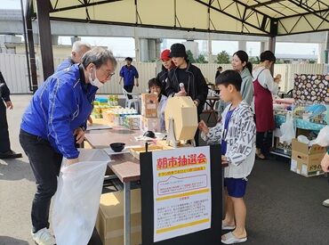 松阪競輪 川越場外　※株式会社JPF 川越場外車券売場での事務・イベント運営スタッフ募集★
デスクワークと、現場でのサポートをバランスよく行うお仕事です。
