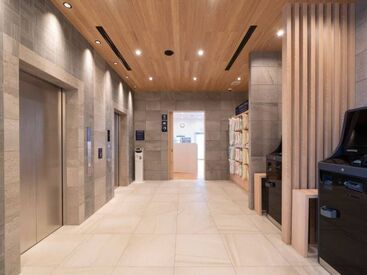 最寄り駅から歩いて通えて、アクセス良好!交通費も別途支給です♪
まずはお気軽にご応募ください!