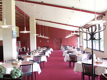 ＼まかないが300円でお得／
1食300円で食べられるなら…
お弁当を作って持ってくよりもお得◎
朝の作る時間も節約できますね