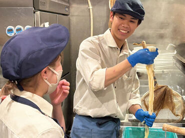 未経験歓迎!友達同士の応募もOK♪
初バイト・パートの方もしっかりサポート◎