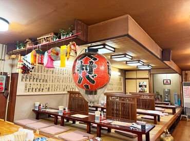 大村バー ＼雰囲気が良くて続けやすい／
未経験でもすぐに馴染めるので、居酒屋が初めての方も安心です♪
友達との応募や履歴書不要もOK！