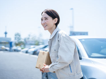 ＼未経験でも大丈夫！／
リヤカーを使って決まったエリアの
会社や個人の家にお届け♪