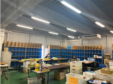 髪色自由＆ネイル・ピアスもOK！
”自分らしさ”も大事にしながらお仕事できます◎