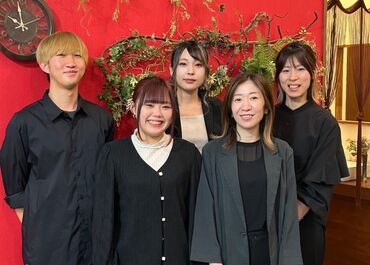 株式会社SHIMA／plaisir SHIMA ▼美容学生・美容師を目指す学生必見♪
週1～OK◎土日のみなど、学校とプライベートの両立も！