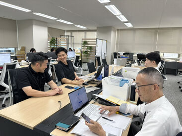 未経験や営業事務経験が浅い方でも大丈夫！
わからないところは先輩スタッフが丁寧に教えます◎