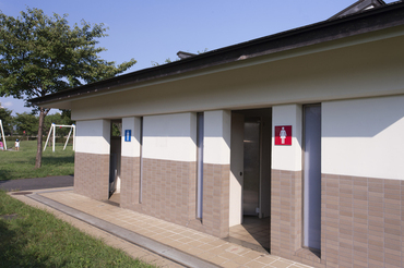 未経験スタート歓迎！公園トレイの巡回清掃♪
休憩もしっかりとれます♪
※画像はイメージ