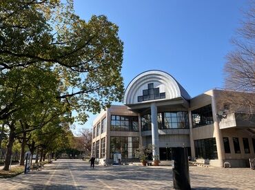 地域の皆さまを笑顔でお迎え♪
人と接することが好きな方歓迎!