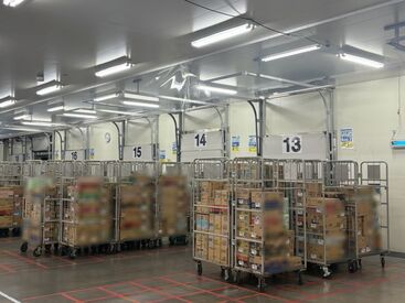 髪型・髪色自由、
自分らしさを大切にしながら
働ける職場です!
オシャレを楽しみたい方にぴったり♪