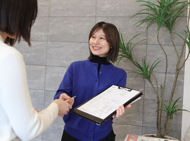 株式会社一条工務店 (勤務地:ICHIJO PLAZA浜松) 残業なし！早番・遅番、選べるシフト制★
ご家庭とも無理なく両立できる職場です◎