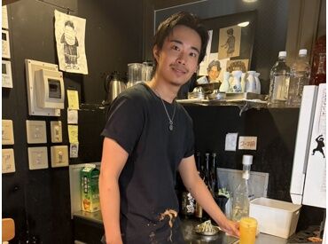 スタッフ同士が仲良しで、未経験でもすぐに馴染めるあたたかい雰囲気♪
サポート体制もバッチリです！