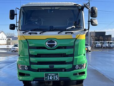 有限会社下村運送　帯広営業所 ＼未経験スタートOK／
メインは十勝管内のルート配送
配合飼料を十勝管内農場へ運びます！
年間通して業務量が安定しています◎