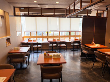 シフトは月ごと希望シフト制で、
プライベートの予定も立てやすいです。
お休み希望もお気軽にご相談ください♪