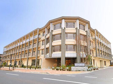 利用者様の"ありがとう"の声が嬉しい♪
あなたの存在が利用者様の支えになります◎
やりがいもバッチリ◎