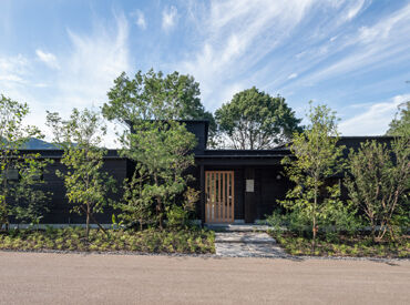 「学校終わりに働きたい」
「家事の合間に短時間だけ」
「フルタイムで稼ぎたい」…etc.
どんな働き方も応援します♪