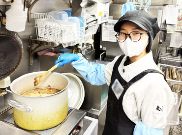 柔軟シフトで働きやすい♪
Wワーク/副業希望はもちろん
ガッツリ稼ぎたい方も大歓迎です◎
自分のペースで働けるので続けやすい