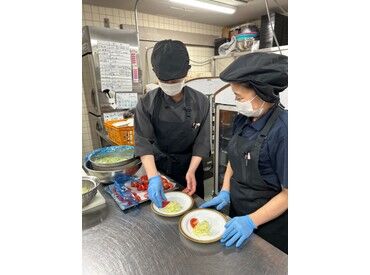 アズハイム所沢 「すぐ働きたい」「落ち着いてから」など、
勤務スタート日も応相談◎
未経験の方でも、親切・丁寧に指導いたします！