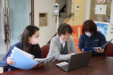 株式会社櫛田工務店 ＼長く安心して働ける職場／
現場を含めて在籍人数は15名、うち事務員は5名。
慣れるまではしっかりサポートします◎