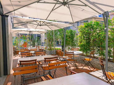 カフェ　ラ・ボエム　 下北沢 落ち着いたカフェ風の店内は、
働くスタッフにとっても心地よい空間♪
オシャレな空間で楽しく働きたい方にピッタリです！