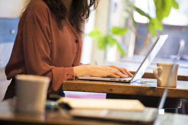 オフィスは昨年1月に移転したばかりでとっても綺麗◎