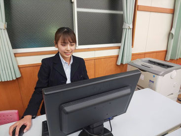 *○ 各校舎でSTAFF募集 ○*
その他の校舎でもスタッフさんを募集中★
生徒の夢の実現を一緒に応援しませんか？