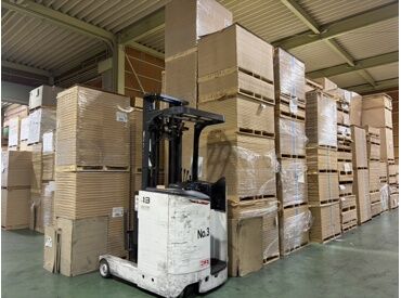 主婦さん・学生さん活躍中！
働きやすさと居心地の良さが自慢の職場です★