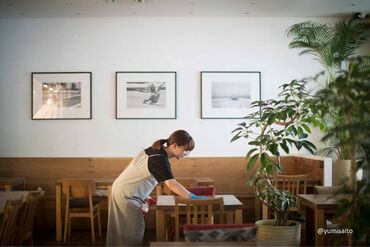 ＼未経験も大歓迎／
◆飲食店で働くのは初めての方もOK
◆人が好き、おもてなしが好きな方、ぜひご応募ください