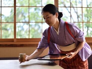 海外からのお客様も多数来店☆
英語・中国語・韓国語など…語学力を活かしたい/身につけたい方にもおすすめです♪