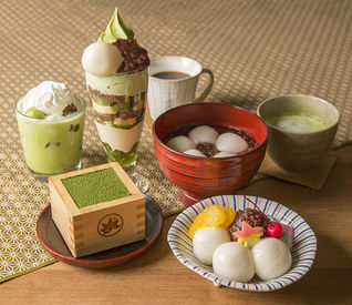 もみじ茶屋　鎌倉御成通り 話題のお店で働いちゃおう!!★
カフェバイト初めての方も大歓迎！
周りのスタッフがしっかりフォローします◎