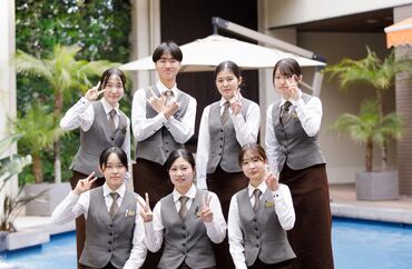 ＼一生の思い出になること間違いなし☆／
憧れのブライダルの世界でアルバイト♪
今しかできない体験をココで！