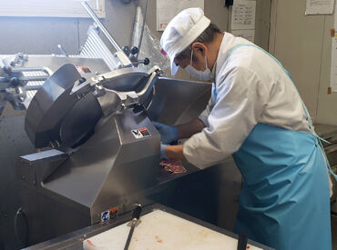 株式会社ウエスタン　ウエスタン物流加工センター 安定した正社員雇用と充実の福利厚生。
作業に集中できる職場環境で、長く安定しては新久ことができます！