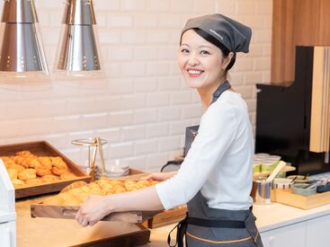 ≪職場の環境◎≫
*バイトも社員も風通しがいい職場だから人間関係の不安なし♪
*バイトからスタートして契約社員をめざすのもOK